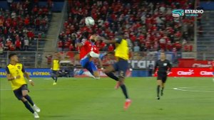 Mala expulsión de Vidal, fué Balón - CHILE vs ECUADOR | Clasificatorias Qatar 2022