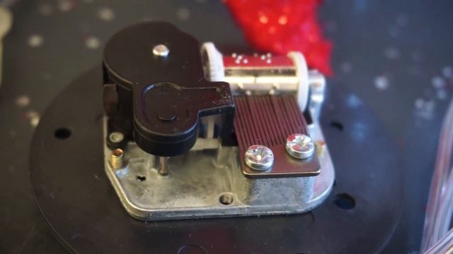 Музыкальная шкатулка - как это работает смотреть онлайн