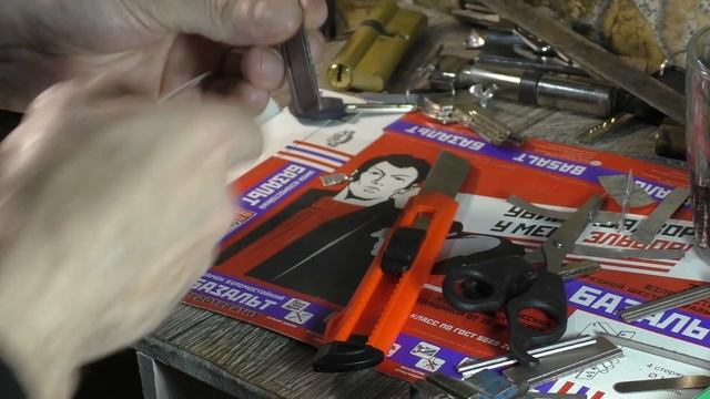 Чудотворная фольга/вскрытие цилиндров смотреть онлайн