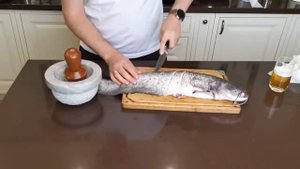 Сом горячего копчения