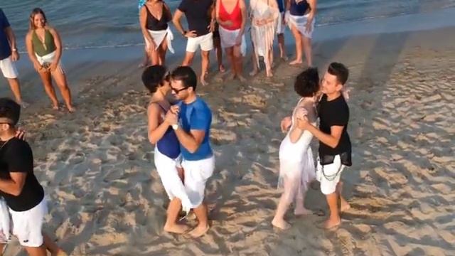 FLASHMOB KIZOMBA 2018 смотреть онлайн