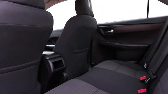 2017 Toyota Camry LE // VIN: 4T1BF1FK3HU740499 // Stock#: U0530A смотреть онлайн