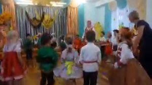 Шел козел по лесу