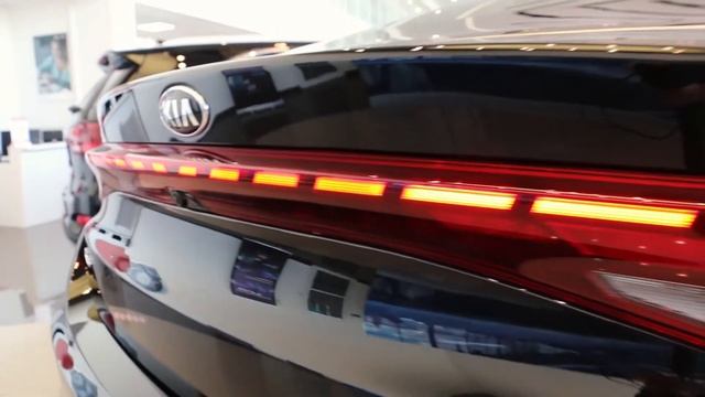 Обзор KIA K5 (КИА К5) от КИА Центр Нижневартовск смотреть онлайн