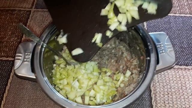 Кабачки запеченные в духовке с фаршем. Вкусное, яркое и простое блюдо. ВкусноЕШка. смотреть онлайн