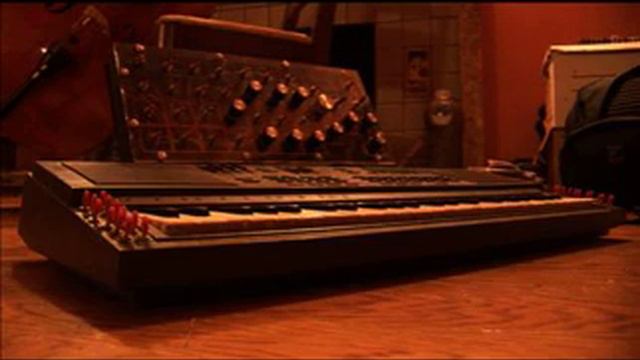 Jeff Boynton - circuit bent Yamaha PSS-460 смотреть онлайн