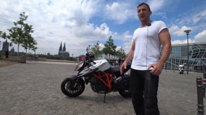 Обзор KTM Super Duke 1290.