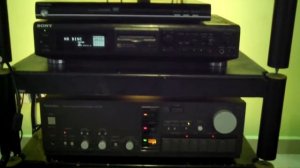 Demo - Technics SU-V8X driving B&W DM601 S3. Technics SL-P840 CDP as source.