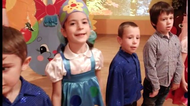 Утренник в подготовительной группе"Осень золотая"Детский сад№12 г. Избербаш смотреть онлайн