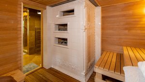 Банная печь в керамической облицовке с румпой "Русская Этника"