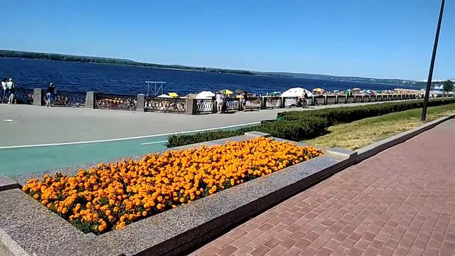 Самарская набережная.Лето.Полевой спуск.Самара.
