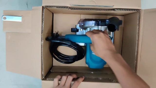 Unbox Makita 4100KB Dustless Cutter 125mm - Come with Diamond Wheels D-38261 смотреть онлайн