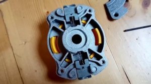 Головка для триммера тип бабочка Denzel 96363 на триммере ECHO SRM-2305SI