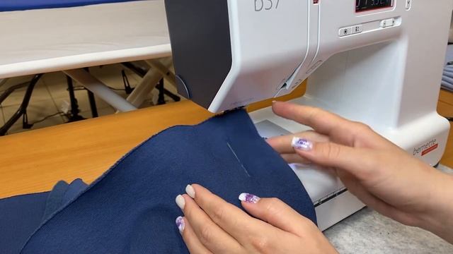 Обзор швейной машины Bernette b37, тест строчек на трикотаже. Как выбрать трикотаж?