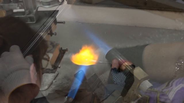 Фабрика стеклянных елочных игрушек Ариель