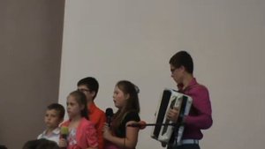 Вот и вы уж вдвоем свою тропку нашли.. Детки моего брата . Канада 2012.