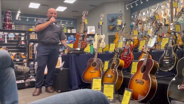 Gibson USA: A Short History and 7 Facts you Need to Know смотреть онлайн