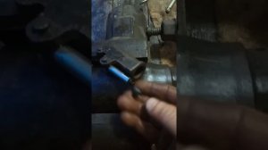 Ремонт гидравлического домкрата 12т. Видео 2.