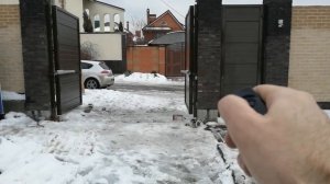 Автоматические распашные ворота Алютех в Ростове-на-Дону