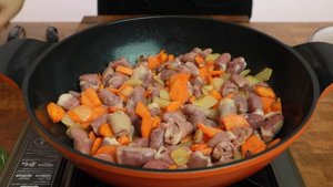 СЕРДЕЧКИ куриные с макаронами. Пальчики оближешь!