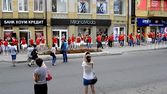 Хоум Кредит ФлешМоб Пятигорск смотреть онлайн