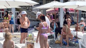 Самый топовый продавец трубочек в Лазаревском это Санек 👍