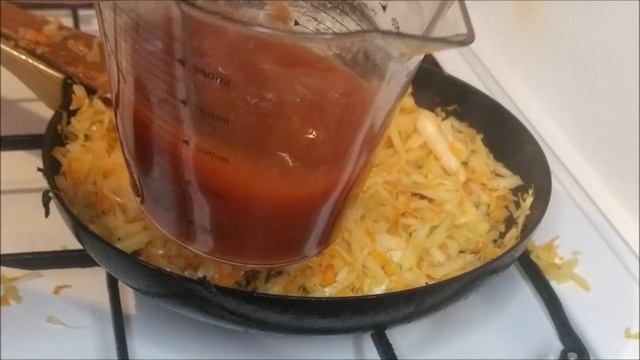 preparing fried pies with salted cabbage\готовим жареные пирожки с соленой капустой смотреть онлайн