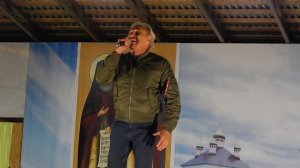 Петь надо примерно так! Анатолий Алешин  песня "сумашедший дождь" живое исполнение