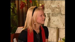 ЮРИЙ ГАЛЬЦЕВ С ЖЕНОЙ ИРИНОЙ РАКШИНОЙ И ДОЧЕРЬЮ МАШЕЙ В СЕМЕЙНОМ БЛЕФ-КЛУБЕ (улучшенное видео)