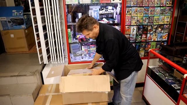 Новая распаковка: ретро-консоли, игры и аксессуары в магазине денди