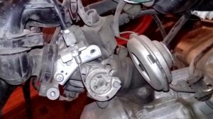 Неубиваемый и экономичный мопед Honda Super Cub