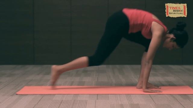 Sun Salutation - Surya Namaskar Mantra Mandal - 3 Cycle | Uma Mohan | सूर्य नमस्कार смотреть онлайн