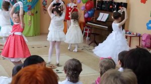 Танец "Куклы тоже плачут" - 8 группа