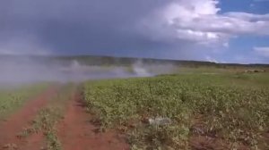 Взрывы натрия очень красивое и опасное зрелище! Химия - натрий разлагается на соду и водород