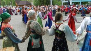 Бирюзовая Катунь, 2013-06-12, часть 7/7 - Хоровод: Во саду ли, в огороде
