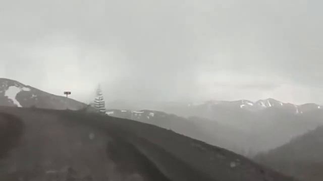 Видеоролик "Магадан" (Исполнение,музыка,слова,монтаж-Андрей Тапехин) смотреть онлайн