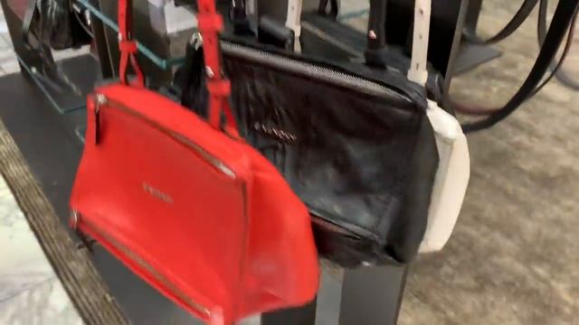 Shop with me at NORDSTROM and TJMAXX Designer Bags (See the price difference ) смотреть онлайн