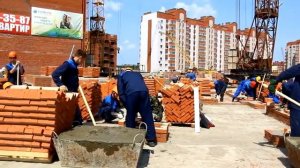 Каменщики республики соревнуются в профессиональном мастерстве