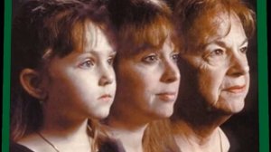 Листаю год прожитый как старый календарь - минус