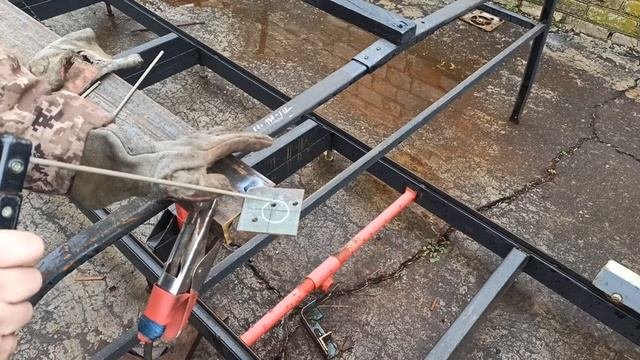 Как сделать отверстие при помощи СВАРКИ  ???