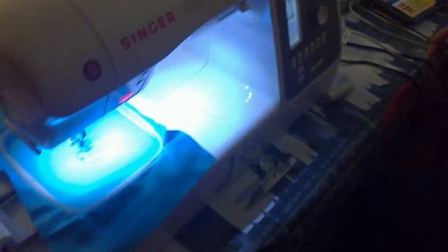 singer brodeuse xl 550 futura смотреть онлайн