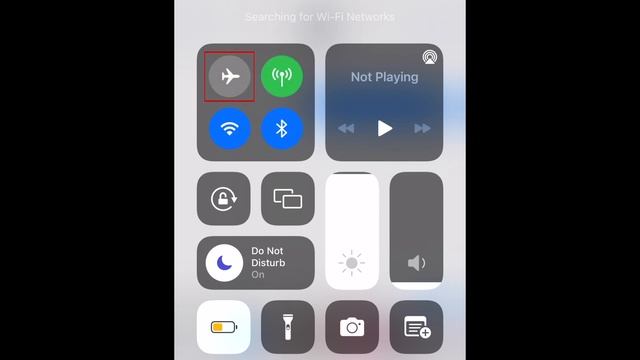 iPhone Tricks: How to Send an iMessage Without the Typing Bubble Showing смотреть онлайн