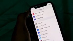 YouTube Fix Network Unavailable An SSL. error has occurred and a secure connection to the in IPhone
