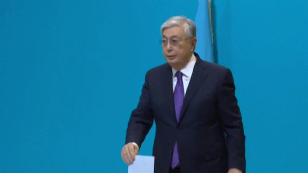 Явка в Казахстане, где проходят досрочные выборы президента, превысила 51%