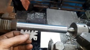 Как выставить резьбовой резец по шаблону.