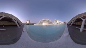 Valencia Guided Tour in 360°: One Day in Valencia (8K version)