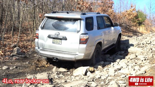 Ford Bronco vs Toyota 4Runner - Off-road Comparison смотреть онлайн