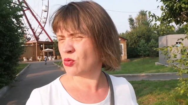 Поехали на Колесо Обозрения, а оно не работает... смотреть онлайн