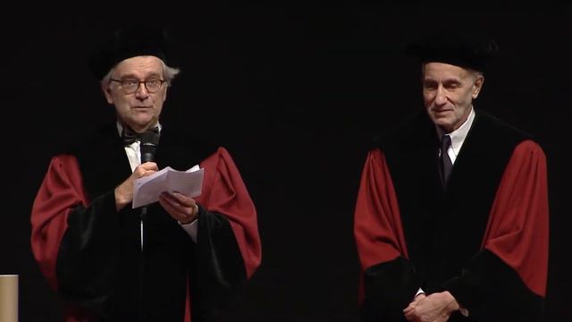 Prof. Paul Craig is awarded an honorary doctorate during 38th Dies Natalis Maastricht University