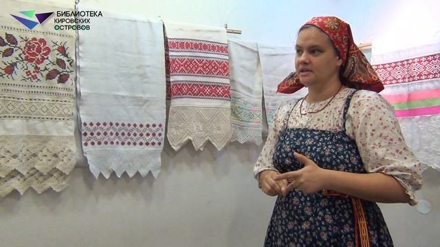 Выставка работ учениц Школы ремесел и частной коллекции Марианны Медведевой «Времен связующая нить»